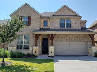 412 Juniper Ln, Irving, TX 75039