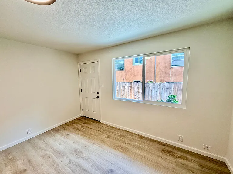 1132 Parker Street — Photo 11