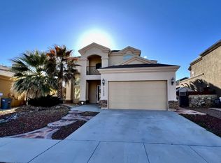 11509 Rafael Serna Ln, El Paso, TX 79934