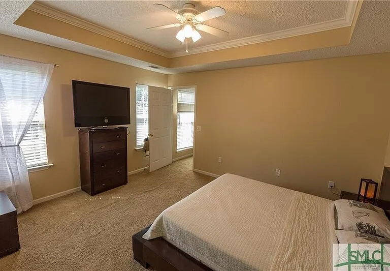 258 Lancaster Way — Photo 10
