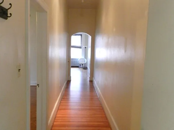 1722 Spruce St APT C1, Philadelphia, PA 19103