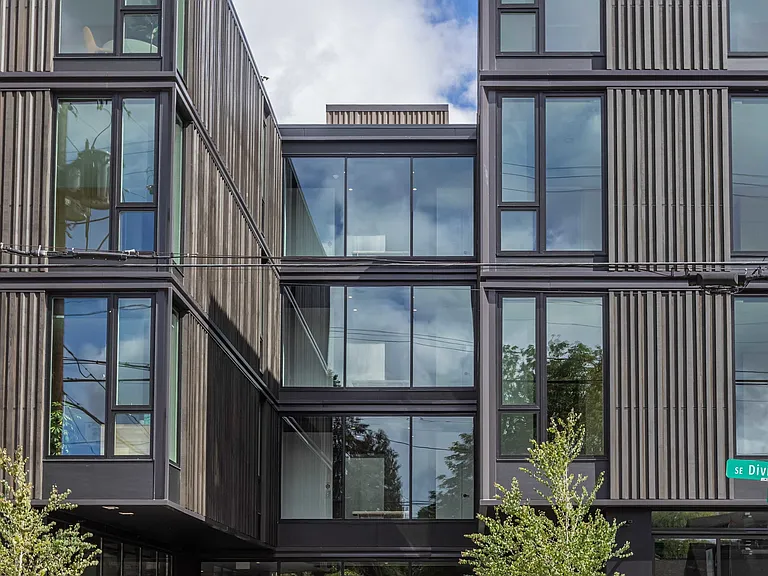 Artisan Apartments — Photo 18