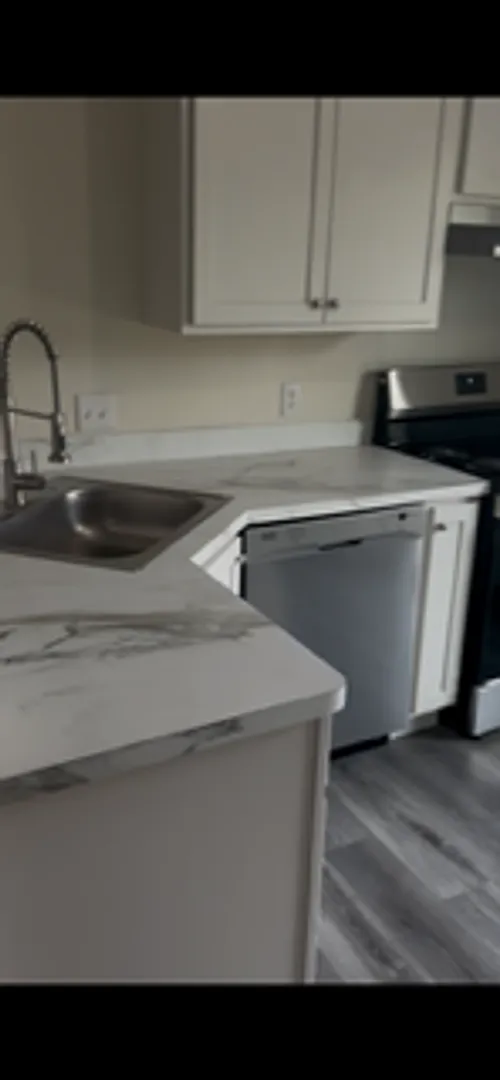 Long Drive Villas — Photo 3