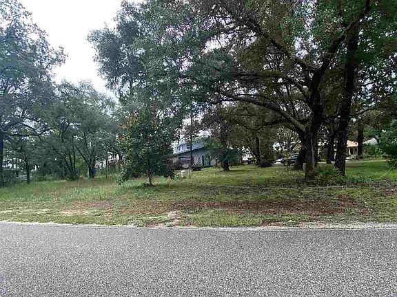 3rd image of 0 Magnolia Dr