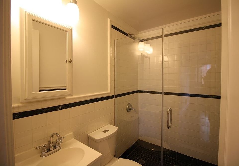 1st image of 340 E 90th St APT 5c