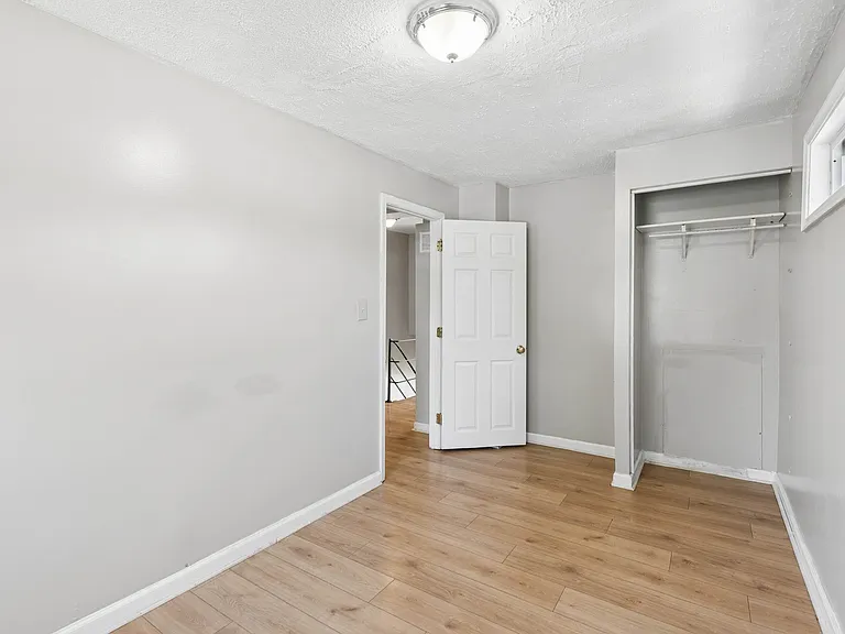 2801 Hinsdale Dr — Photo 12