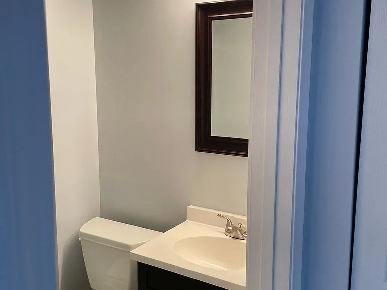 1210 Creve Coeur Crossing Ln #H — Photo 13