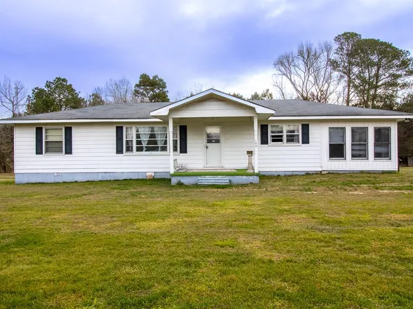 140 Old Free Hope Rd, Chatsworth, GA 30705