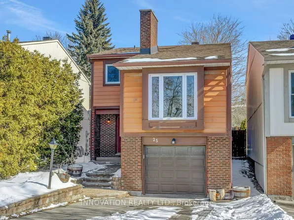 25 Equestrian Dr, Ottawa, ON K2M 1B8