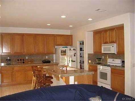 2nd image of 34691 Chinaberry Dr