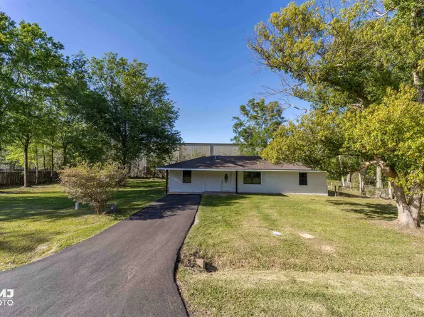 205 Reynolds Ln, Vidor, TX 77662