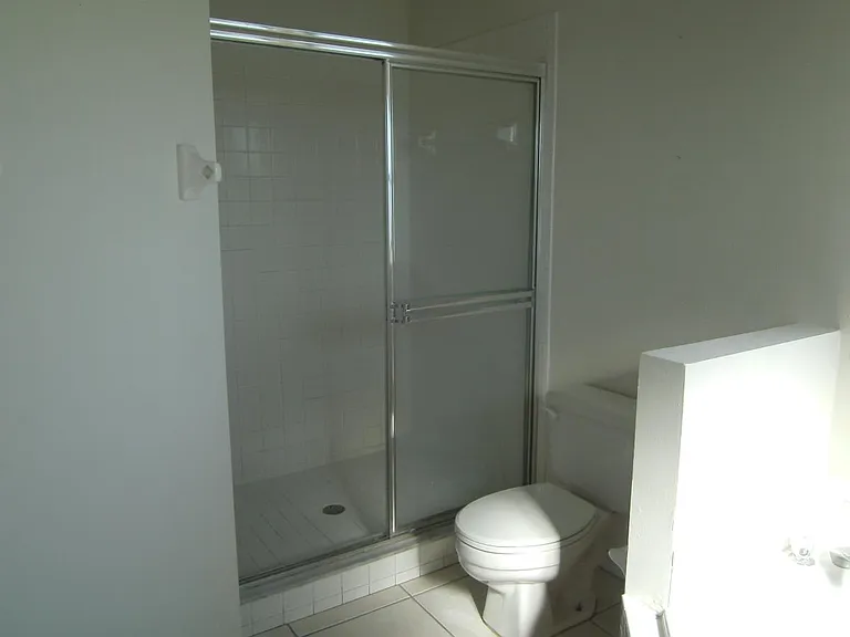 Mast bath shower