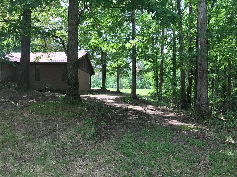 111 County Road 422 — Photo 5