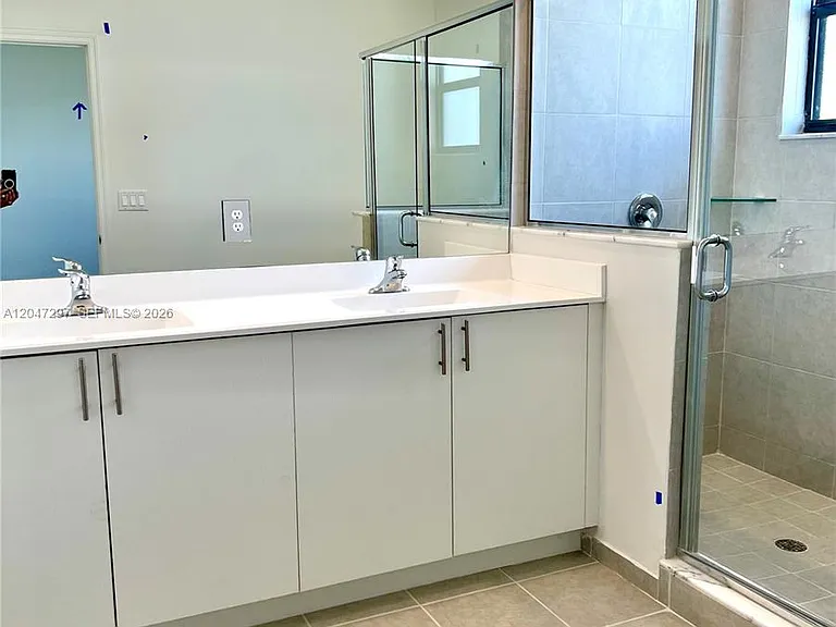 28534 SW 134th Ave #28534 — Photo 3