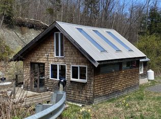 2062 Riford Brook Rd, Braintree, VT 05060