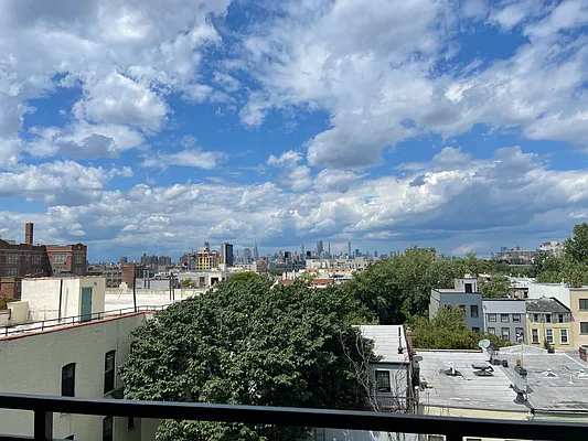 Rented by Brownstone Property Group | media 14