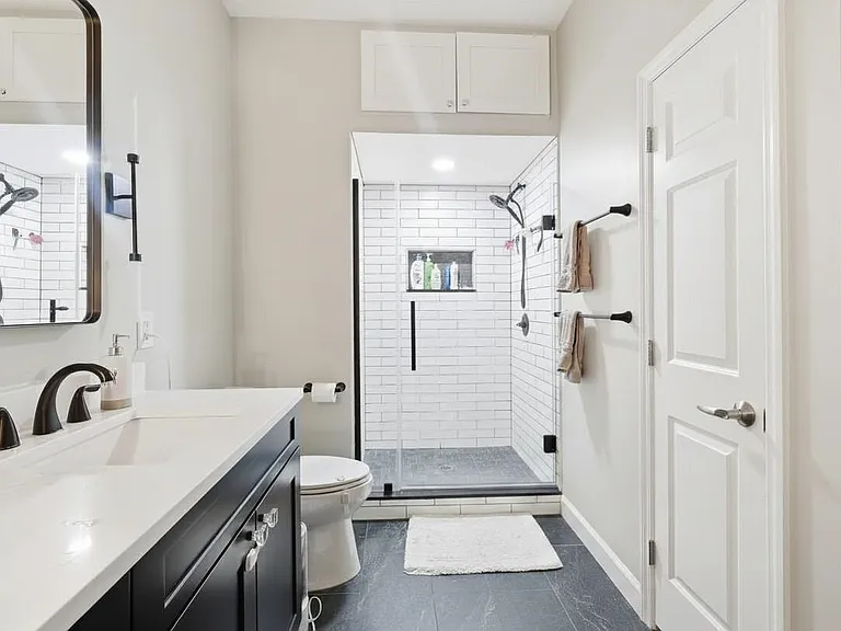 1201 Adams St #408 — Photo 14