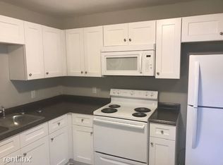 725 Woodfin Rd, Newport News, VA 23605