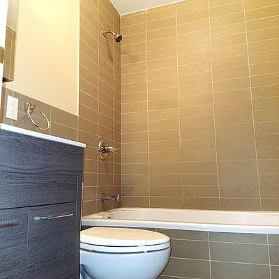 Rented by Real Team Brokerage | media 21