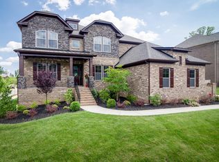 9001 Rochedale Pl, Waxhaw, NC 28173