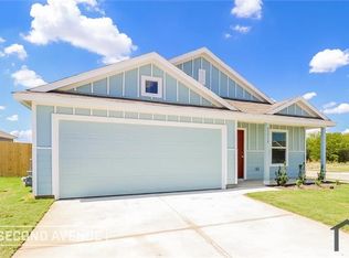 11715 Strawberry Ln, Rhome, TX 76078