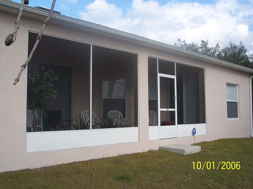 2nd image of 2579 Hillview Cir