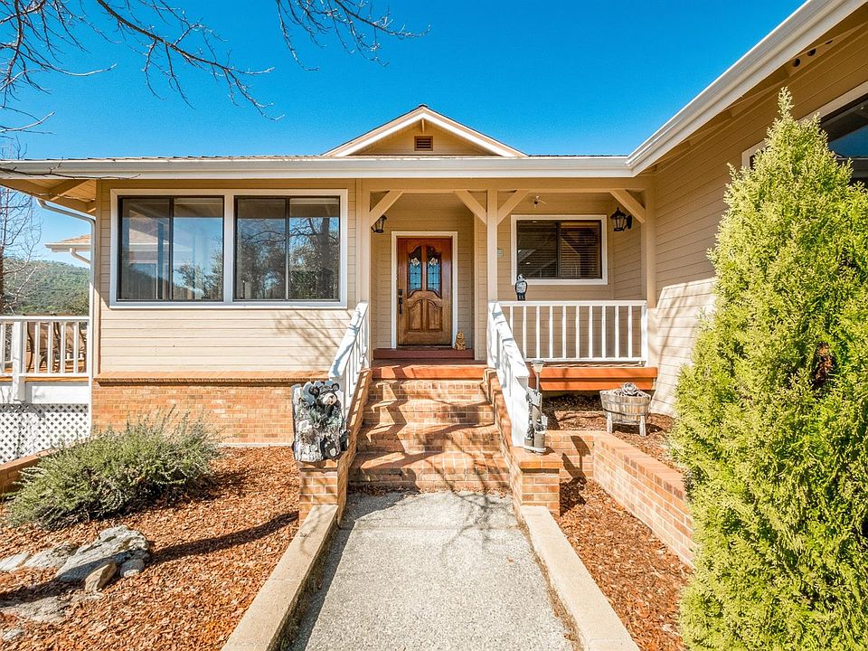 2nd image of 46312 Vista Del Rio Dr