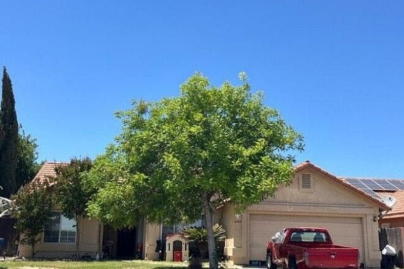 1st image of 2099 Place Rd