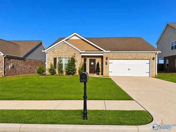 274 Maggie Mance Ln, Harvest, AL 35749
