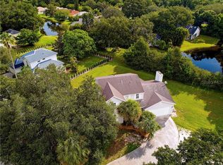 110 Whispering Oaks Ct, Sarasota, FL 34232
