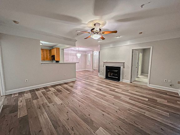 4th image of 11322 Westbrook Mill Ln Unit 103