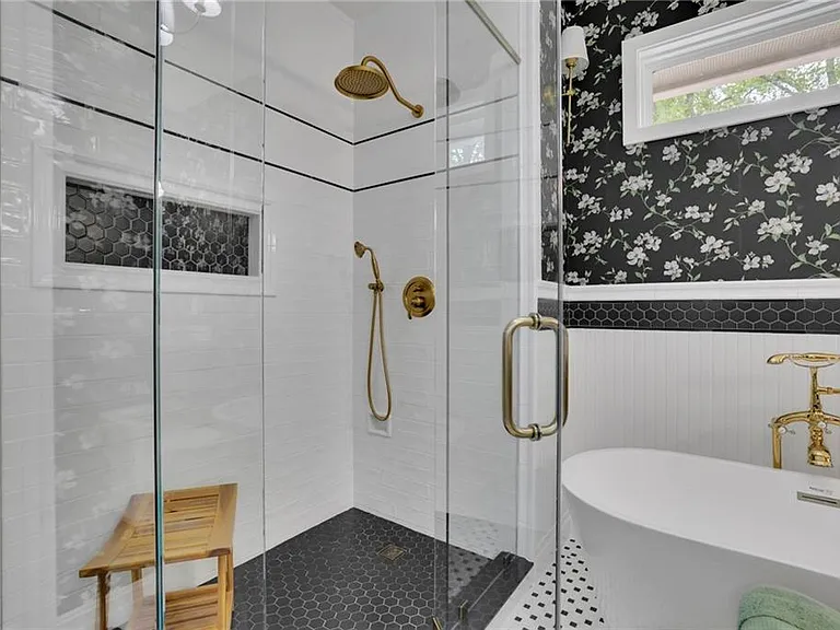 5995 Spring St — Photo 28