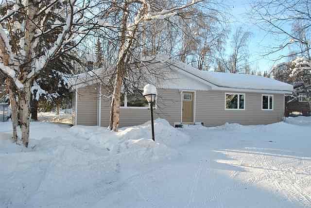 1st image of 107 Glacier Ave