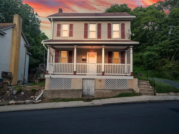 1233 Main St, Slatington, PA 18080