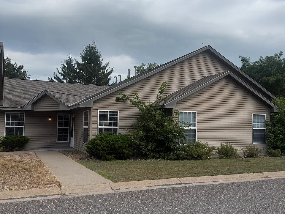 653 Linden Ct #653