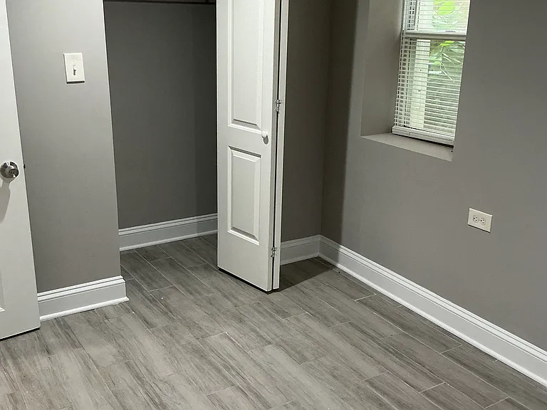 1400 N Lawndale Ave #G — Photo 11