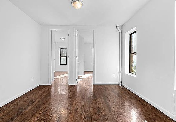 4th image of 207 Madison St APT 20