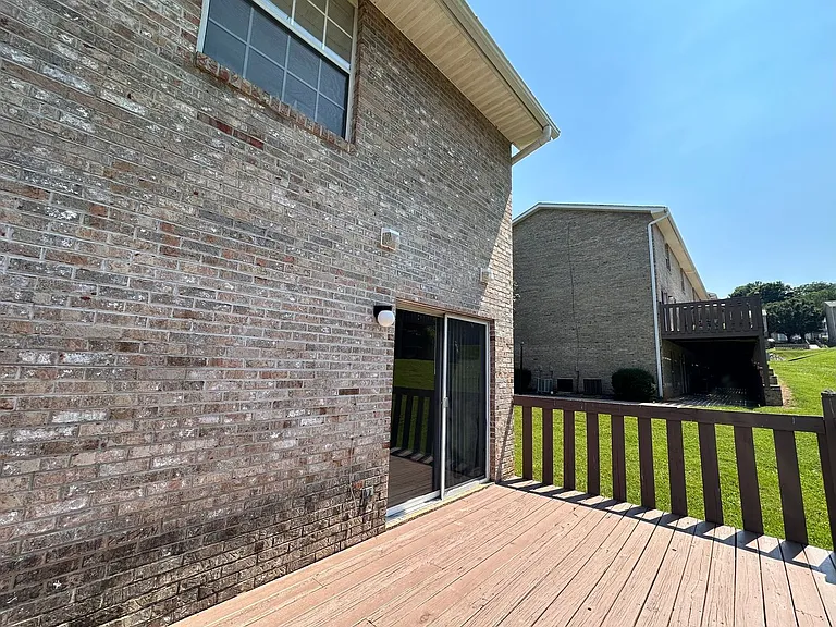 2021 N Sizer Ave #L — Photo 69