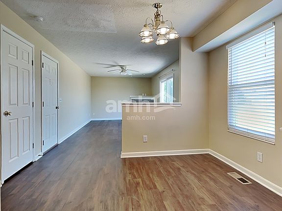 4th image of 315 Keswick Dr