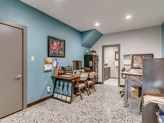 5th image of 5636 Shallow Creek Dr