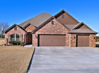 30260 S Maxine Ave, Inola, OK 74036