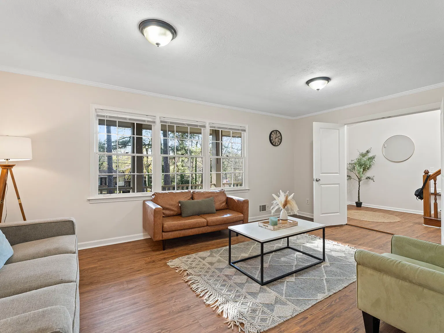 3030 Pheasant Dr — Photo 2