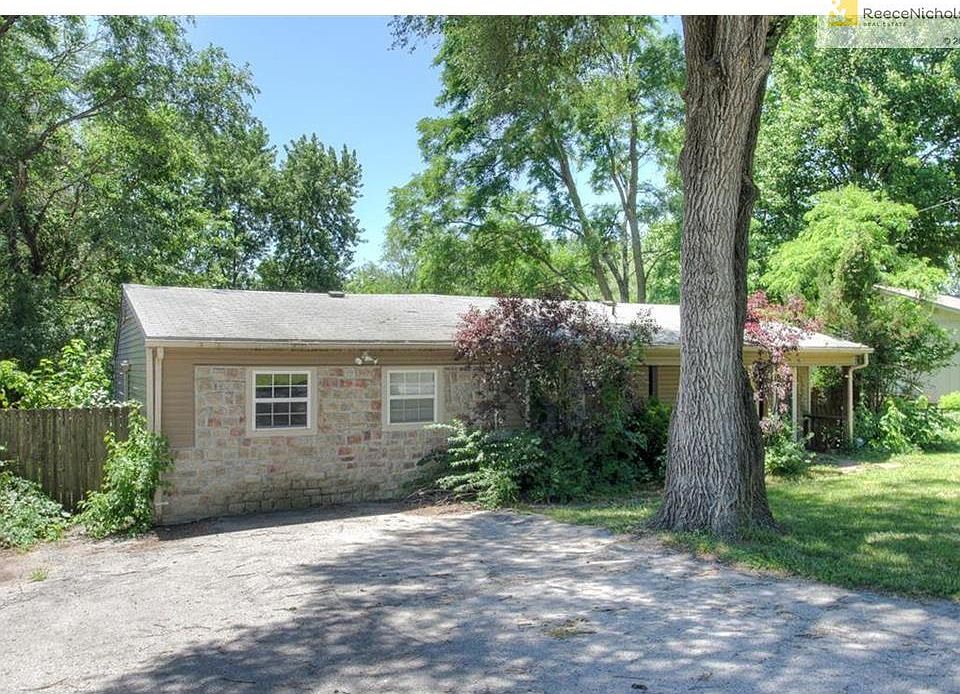 1st image of 6211 Sewell Ave