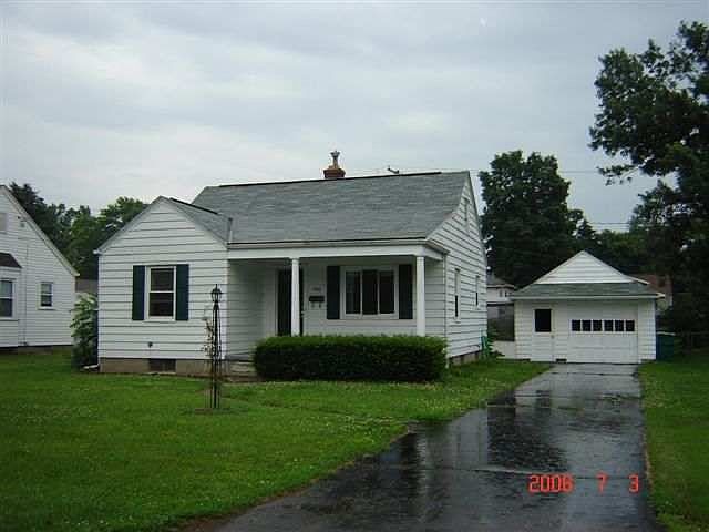 1st image of 955 Fairlawn Ave