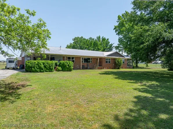 6141 E State Highway 10, Magazine, AR 72943