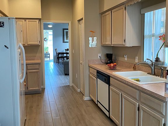 2nd image of 6123 Silver Lakes Dr W