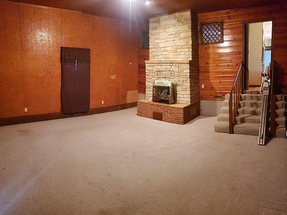 2nd image of 170 Paddlefish Ln