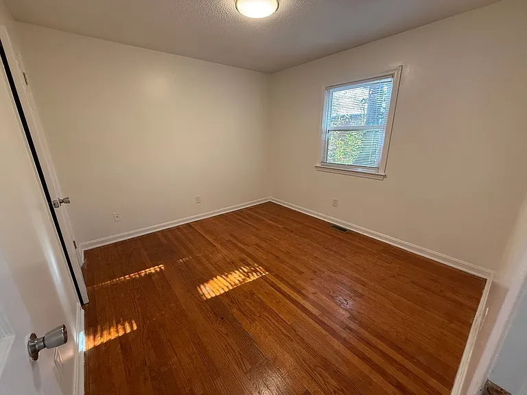 Lupton Flats — Photo 14