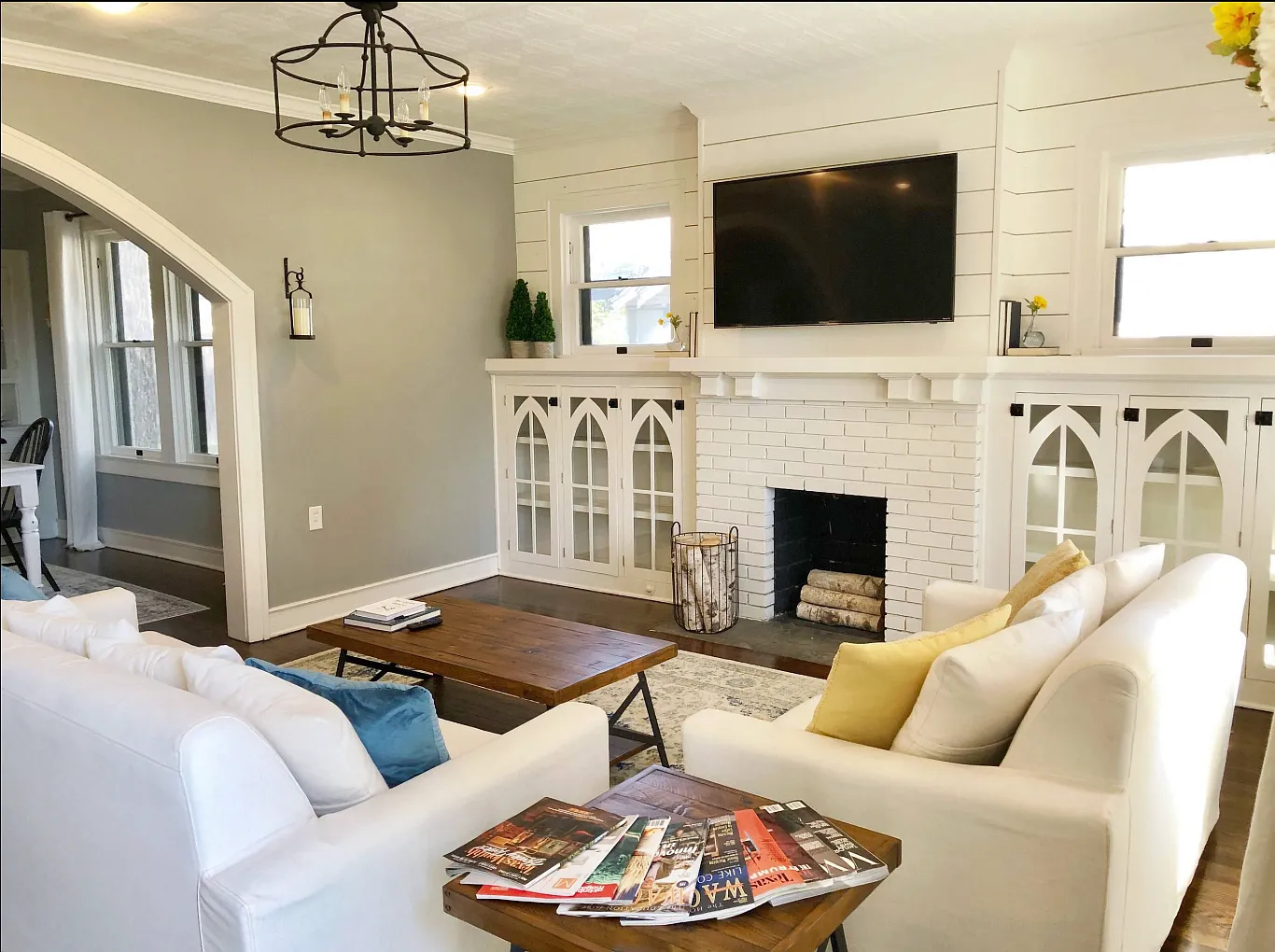3 bed, 2079 sqft, $3,300 — Photo 2