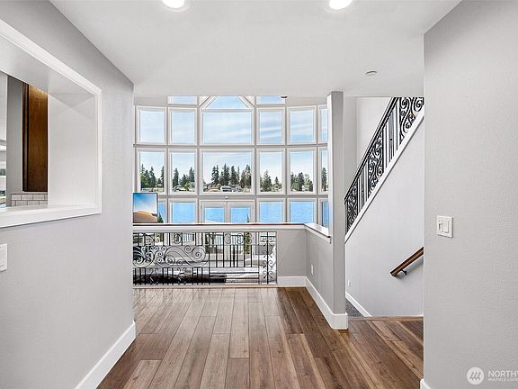 4th image of 6804 Vandermark Road